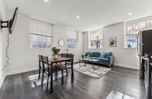 Albany Apartment | Washington Lofts 109 Spacious 1 Bedroom 1 Bath