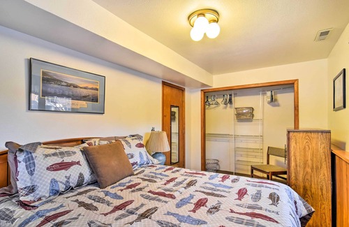 Tanaina House | Wasilla Home on Memory Lake w/ Mountain Views!