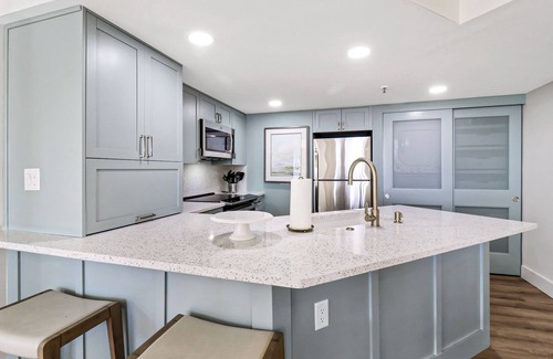 Palmetto Dunes Villa | WATCH DOLPHINS PLAY ALL DAY! Newly renovated! Two new pool on grounds!+