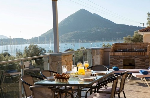 Nidri Villa | Watch the sunrise over the bay comfortable apartment with private pool, Nidri