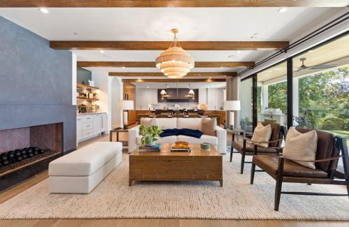 Rivercrest Villa | Water Front Luxury - Pool - Hottub - Boat Dock