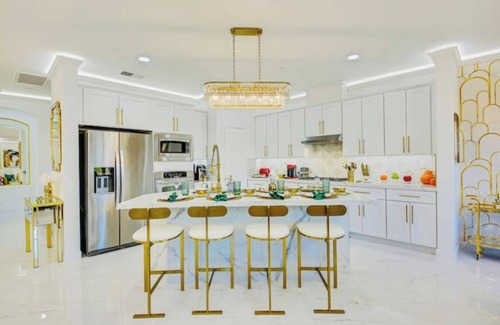 Indio House | Water Front Luxury/Steam Room+Pool+Spa+BBQ
