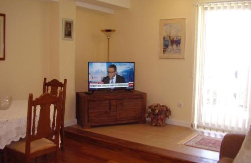Kosljun Apartment | Water view brand new Apartment, short stroll to beach, peaceful!