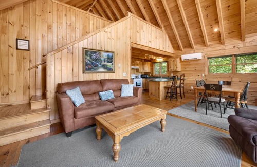 Bar Harbor Cabin | Water-View Cabin in Bar Harbor | Sleeps 10