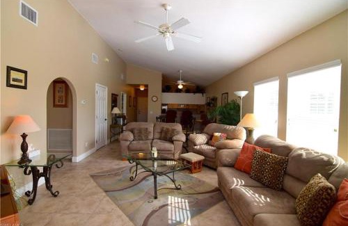 Caloosahatchee House | Water Views & Community Pool - Condo Casa Marbella - Roelens Vacations