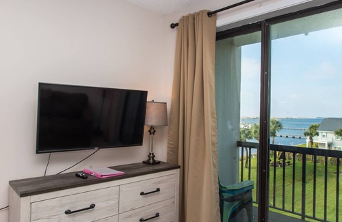 Mary Esther Condo | Water Views|Pool|Steps Away from Intracoastal Waterway & Sandy On-Site Beach|3 miles to Gulf Beaches