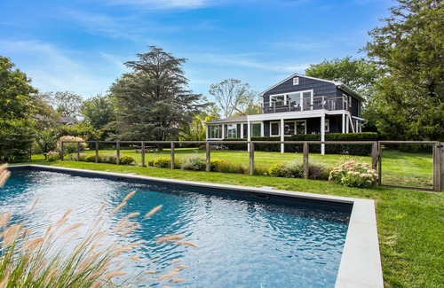 Bellport House | Water Views + Pool - Newly Renovated Home in South Bellport Village