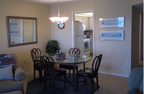 Madeira Beach Condo | Waterfront 2 bed/2 ba in 55+ resort, steps to pool & 1.5 mi to Madeira Beach!