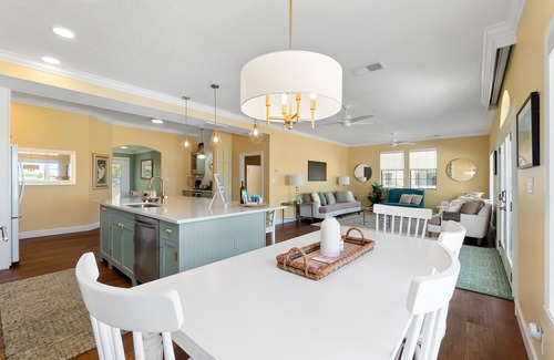 Walkers Holly Hill House | Waterfront 4 Bed House Daytona Beach FL