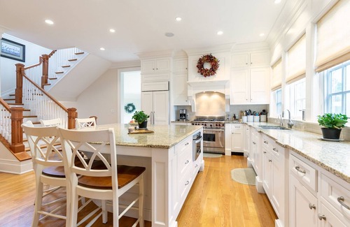 Annapolis House | Waterfront Architectural Masterpiece with private dockage available.