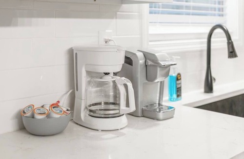 Osage Beach House | Waterfront at Grand Glaize Dock Hot Tub