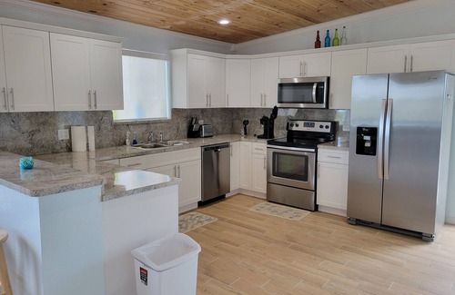 Doctor's Arm House | Waterfront, Bayview home with dockage sleeps 8