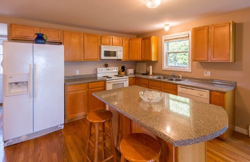 Quonochontaug House | Waterfront Beach Home in Beautiful Quonochontaug, Rhode Island