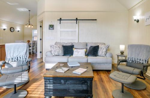 Benson House | Waterfront Benson Retreat Rescue Farm with a Lake!