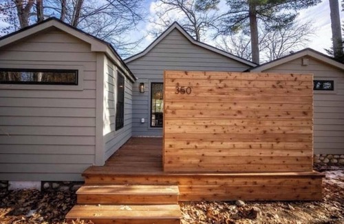 Thompson's Point House | Waterfront, BIG SEBAGO LAKE, 30 Minutes to Shawnee Peak Near Sebago State Park!