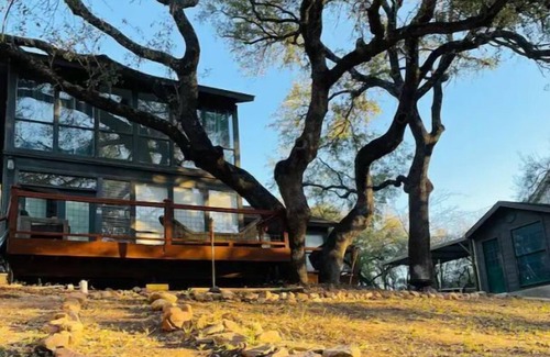 Hudson Bend House | Waterfront Bliss.Family-Friendly Retreat.Austin Lake Travis