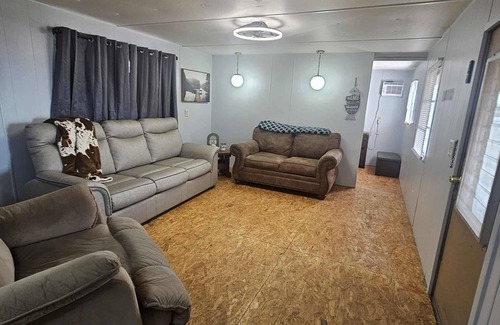 Negreet Cabin | Waterfront Cabin on Toledo Bend Lake - minutes from the water.