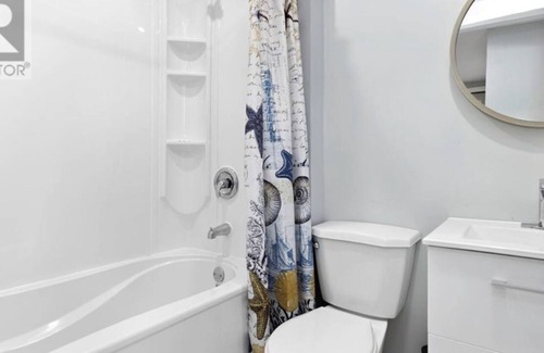 Ryerson Cottage | Waterfront Cottage