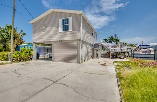 Saint James City Apartment | Waterfront Effeciency Apartment