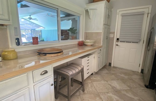 Ridge Wood Heights House | Waterfront Estate over an acre on the water with Large Heated Pool