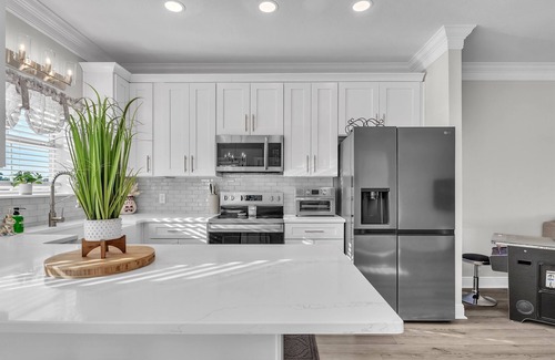 Starkville House | Waterfront Family-Friendly 4BR Home | Close to MSU & Downtown