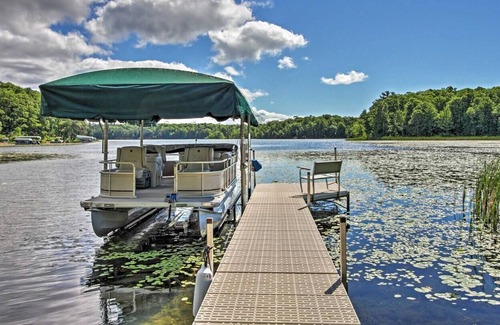 Deerwood Cabin | Waterfront Getaway w/ Beach, Paddle Boat, Fire Pit