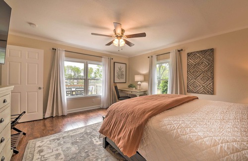 Mooresville House | Waterfront Home w/Private Beach on Lake Norman!