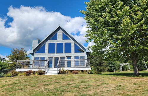 Lamoine House | Waterfront home with beautiful views of MDI and mountains.