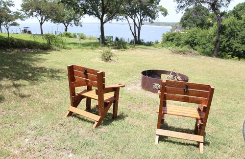 Lake Whitney Cabin | Waterfront Lake Whitney Cottage with Great Views & Water Access!