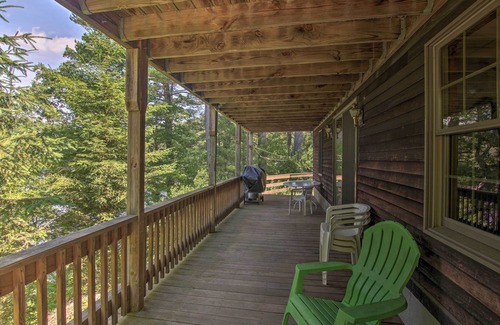 West Brookfield House | Waterfront New England House on Wickaboag Lake!
