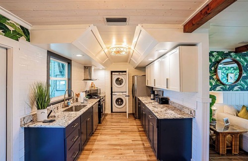 Bokeelia House | Waterfront Oasis with Boat Lift & Hot Tub in Bokeelia