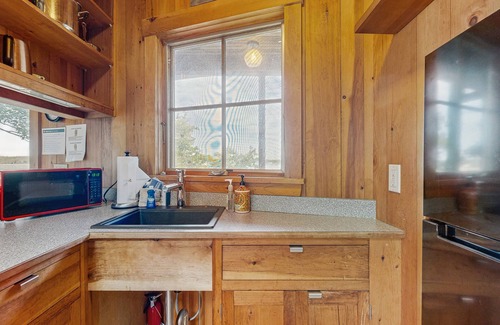 East Boothbay Cottage | Waterfront Paradise with Dock, Big Yard, Sundeck & Epic Bay Views | Dog-Friendly
