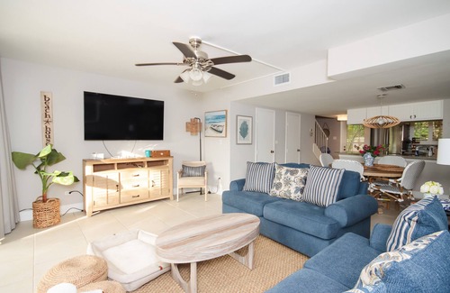 Key Largo House | Waterfront paradise in Key Largo with resort style amenities