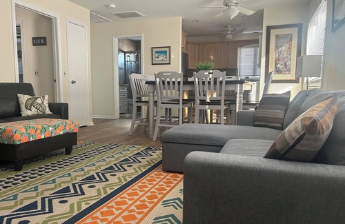 Seaside Heights Villa | Waterfront private XL 2ndFL Sky Villa w fenced yard + Jacuzzi Dock Kayaks Arcade
