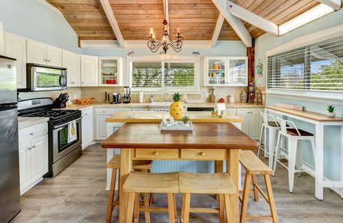 Marathon House | Waterfront Private House w/a Pool near Sombrero Beach - Family & Pet Friendly