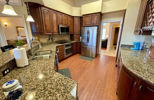 St. Marys House | Waterfront property with beautiful sunrises and views overlooking Borrell Creek.