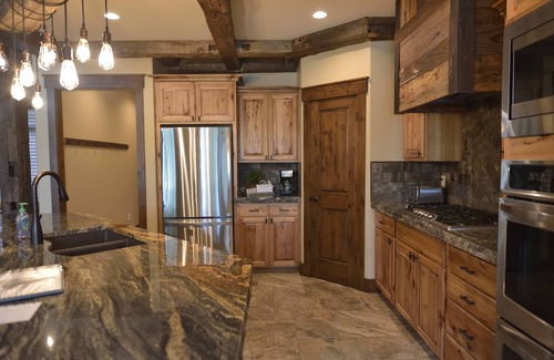 Island Park House | Waterfront Redtail Retreat Lodge in Silverhawk Subdivision, Island Park Idaho
