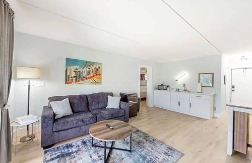 Isles of Capri Condo | Waterfront Retreat | Isles of Capri | Marco Island