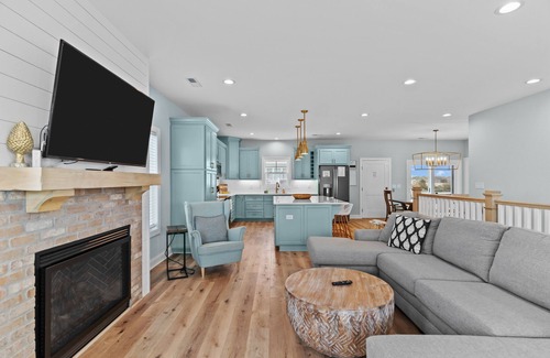 Holden Beach House | Waterfront retreat with private pool, beach access, fast WiFi & two decks