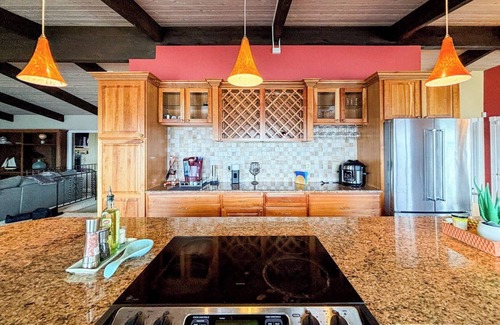 Potlatch House | Waterfront Retreat with Hot Tub, Kayaks & Private Beach – w/Lower Fall Rates!