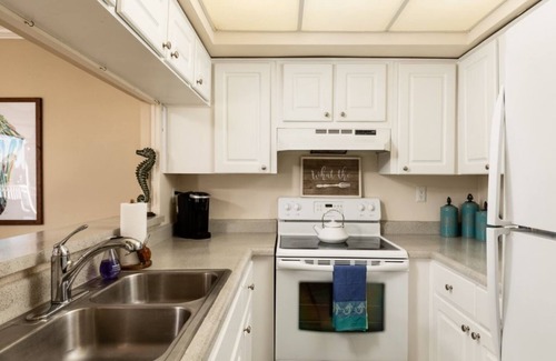 Belle Vista Condo | WATERFRONT & STEPS TO THE BEACH ~ Just REDUCED for October!