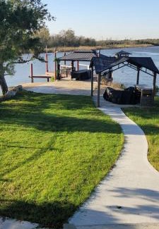 Baytown House | Waterfront Studio