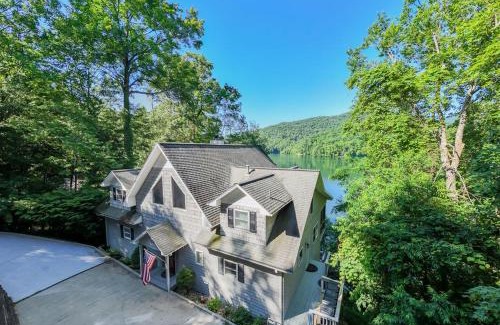 Hope Town House | Waterfront Vacation Properties
