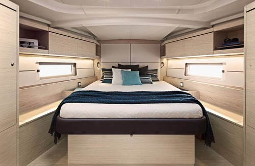 Annapolis Boat Rental | Waterfront Yacht Life!