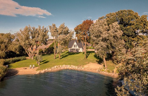 Warthe House | Watermark Usedom - Dream house directly on the water with its own beach - Watermark Usedom