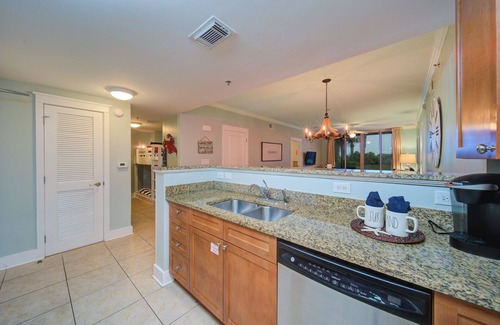 Fort Walton Beach Condo | Waterscape A102 ~ Dual Master BRs ~ Ground floor ~ One of the closest 2BR to the beach!