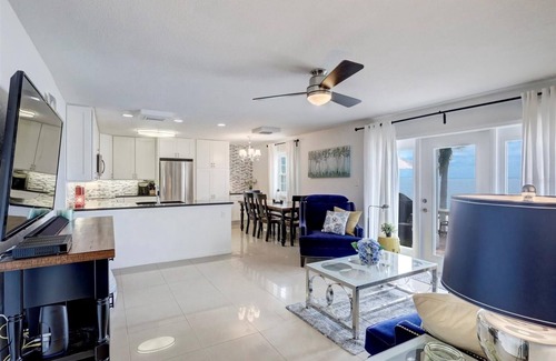 St. Petersburg Condo | Waterside at Coquina Key South Open Tampa Bay view, 2br 1 ba gorgeous come enjoy