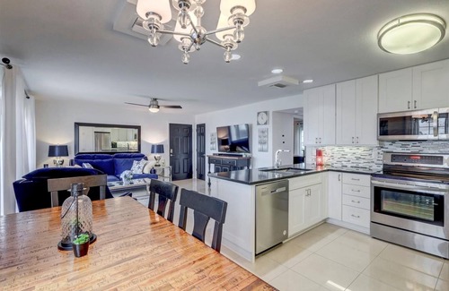 St. Petersburg Condo | Waterside at Coquina Key South Open Tampa Bay view, 2br 1 ba gorgeous come enjoy