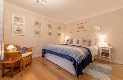 Wiveton House | Waterside
