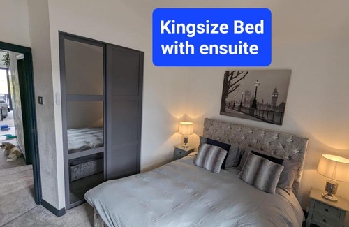 Sandilands House | Waterside Lodge - Dog Friendly Sutton on Sea